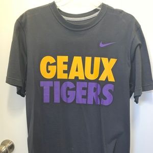 LSU Nike “Geaux Tigers” Short-Sleeved Shirt
